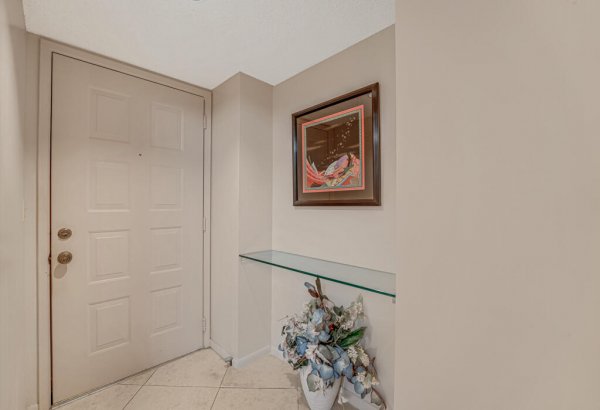 7301 Amberly #407 Delray Beach, FL 33446