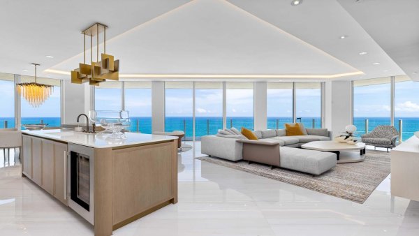 525 N Fort Lauderdale Bch Blvd #901 Fort Lauderdale, FL 33304