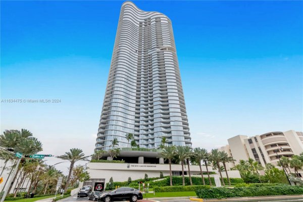 15701 Collins Ave #3605 Sunny Isles Beach, FL 33160