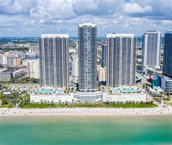 1800 S Ocean Dr #1909 Hallandale Beach, FL 33009