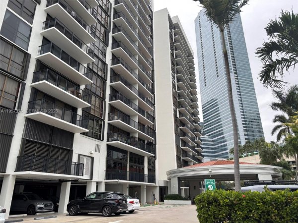 Undisclosed Address Miami, FL 33131