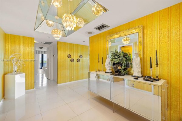 2660 S Ocean Blvd #603N Palm Beach, FL 33480