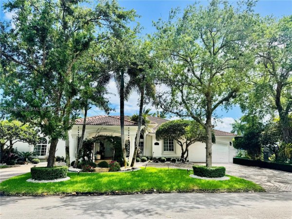 9494 SW 125th Ter Miami, FL 33176