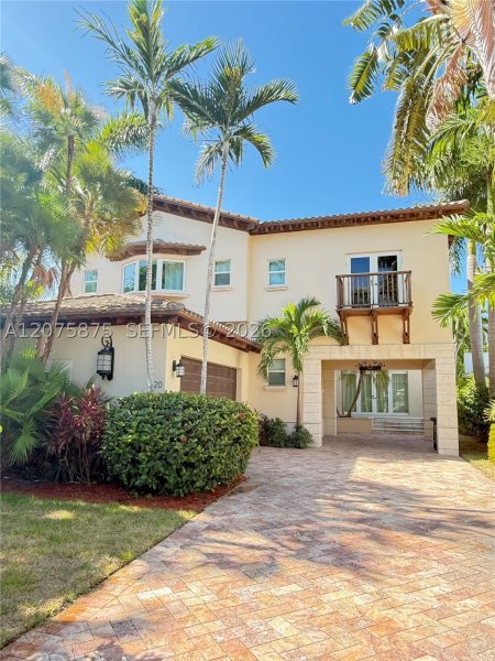 1420 W 21st St Miami Beach, FL 33140