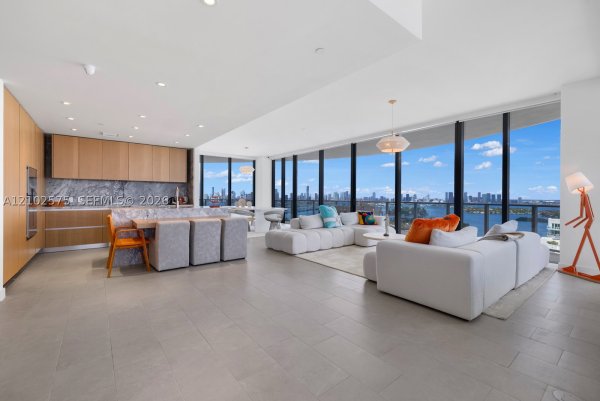 501 West Ave #3303 Miami Beach, FL 33139