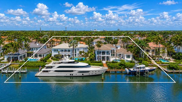 792 Harbour Isles West Palm Beach, FL 33410