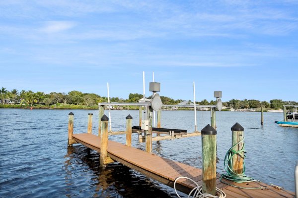 10459 SE Terrapin Pl #202 Jupiter, FL 33469