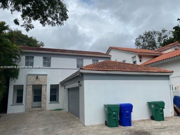 1725 Tigertail Ave Miami, FL 33133