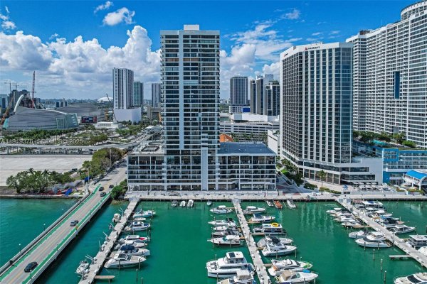 555 NE 15th St #15B Miami, FL 33132