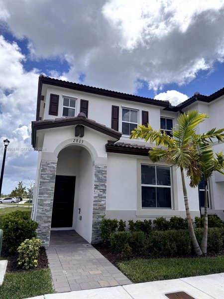 2803 SE 26th Ave Homestead, FL 33035