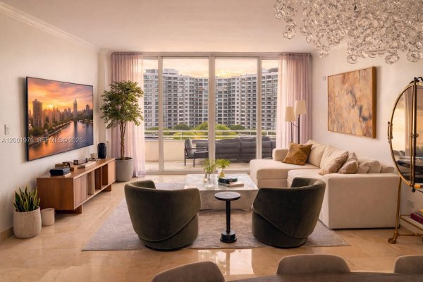 848 Brickell Key Dr #905 Miami, FL 33131