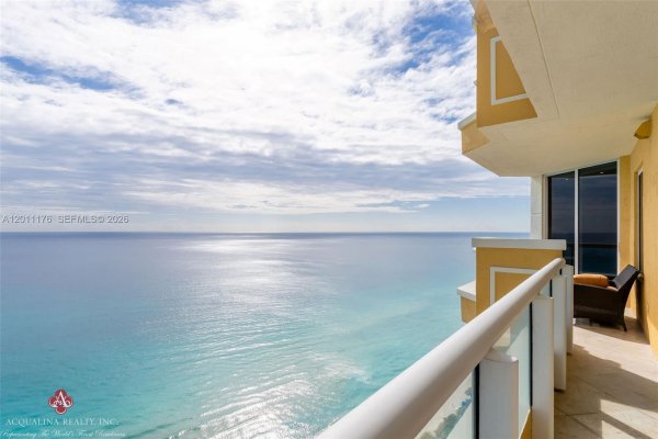 17875 Collins Ave #4001 Sunny Isles Beach, FL 33160