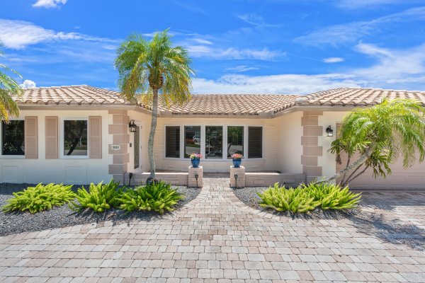 2820 NE 59th Fort Lauderdale, FL 33308
