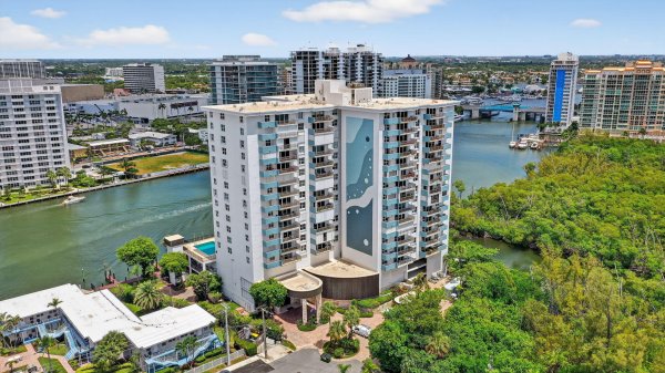 777 Bayshore Dr #701 Fort Lauderdale, FL 33304