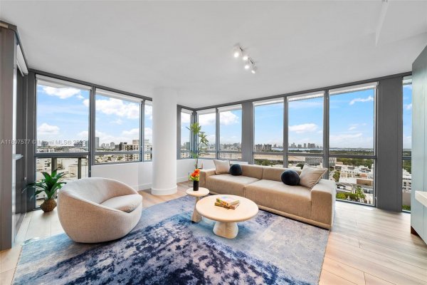 101 20th St #2002 Miami Beach, FL 33139