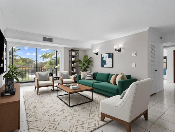 77 Crandon Blvd #3C Key Biscayne, FL 33149