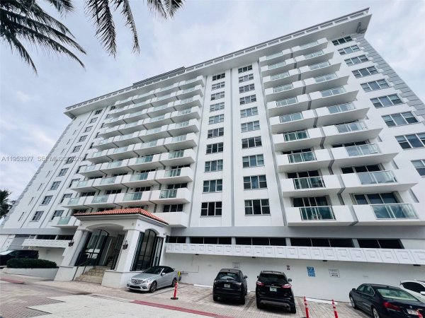 9195 Collins Ave #413 Surfside, FL 33154