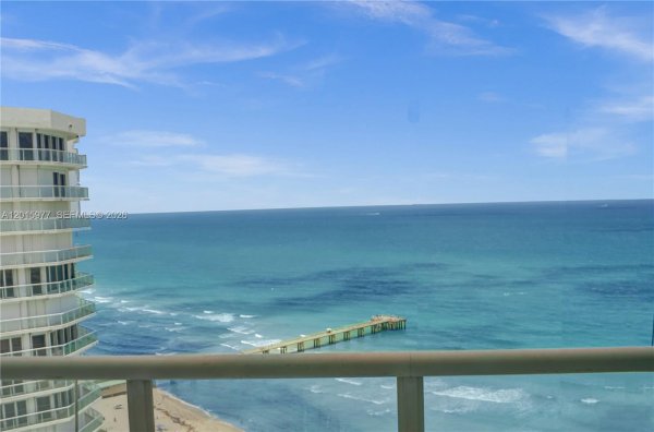 16425 Collins Ave #2715 Sunny Isles Beach, FL 33160