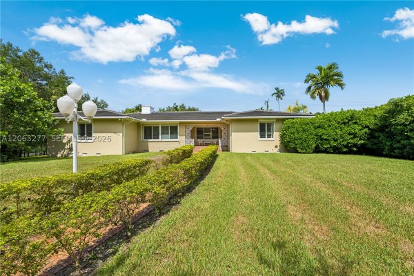 2514 E Granada Blvd #n/a Coral Gables, FL 33134
