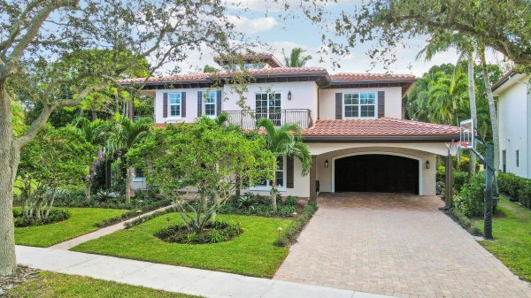 142 Segovia Way Jupiter, FL 33458