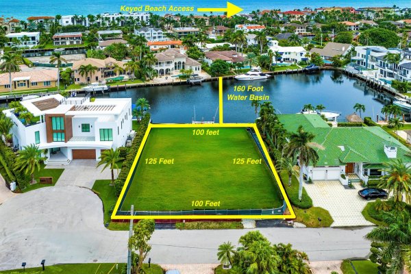 4211 Intracoastal Dr Highland Beach, FL 33487