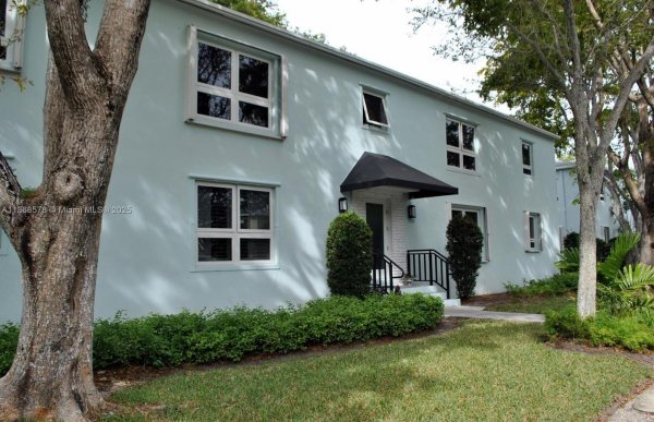 7620 SW 56th Ave #4 Miami, FL 33143