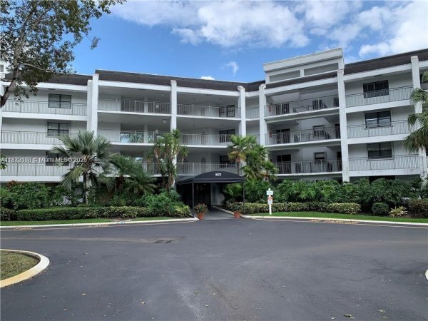 16171 Blatt Blvd #413 Weston, FL 33326