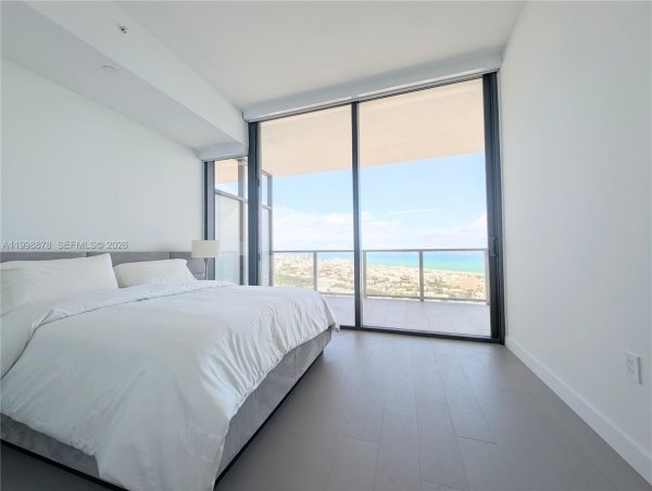 500 Alton Rd #3905 Miami Beach, FL 33139