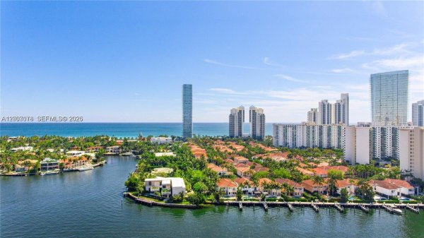 19667 Turnberry Way #18D Aventura, FL 33180