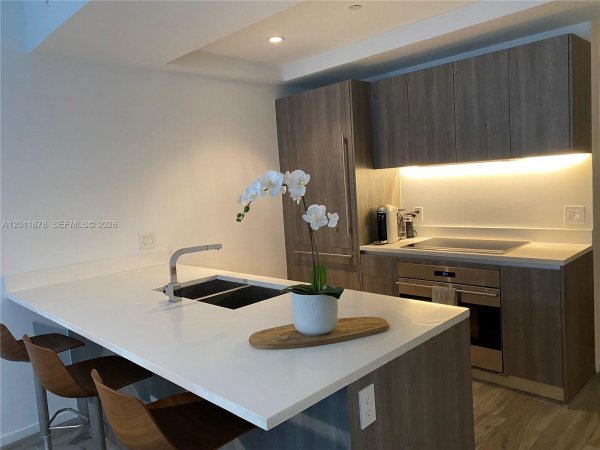 801 S Miami Ave #2306 Miami, FL 33130