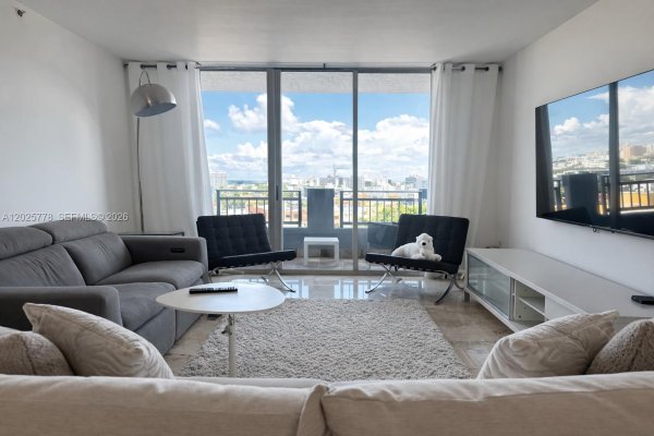 90 Alton Rd #1009 Miami Beach, FL 33139