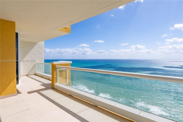 17875 Collins Ave #1906 Sunny Isles Beach, FL 33160