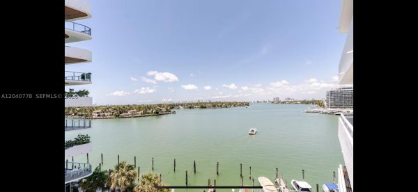 6820 Indian Crk Dr #6C Miami Beach, FL 33141