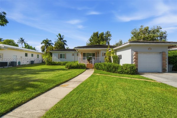 1010 NE 105th St Miami Shores, FL 33138