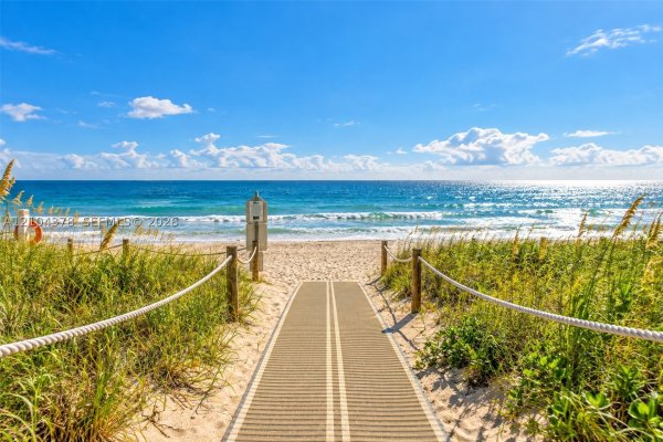 5100 N Ocean Blvd #1016 Lauderdale By The Sea, FL 33308