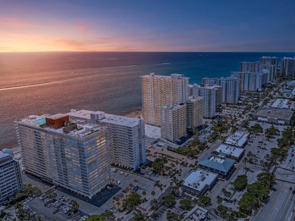 4020 Galt Ocean #703 Fort Lauderdale, FL 33308