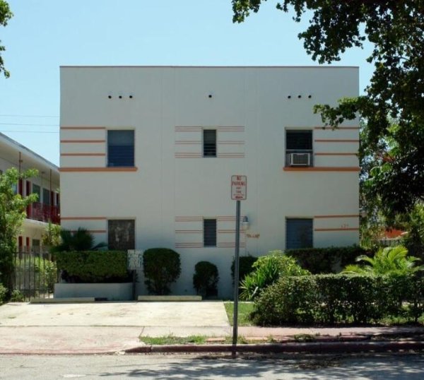 625 Michigan Miami Beach, FL 33139