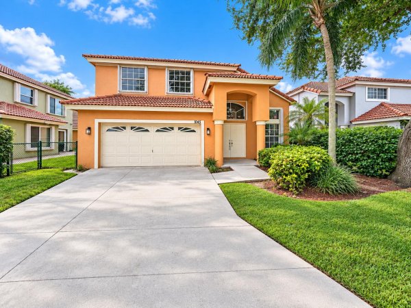 1045 Aspri Way Riviera Beach, FL 33418