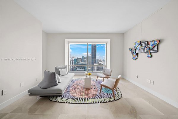 1425 Brickell Ave #48D Miami, FL 33131