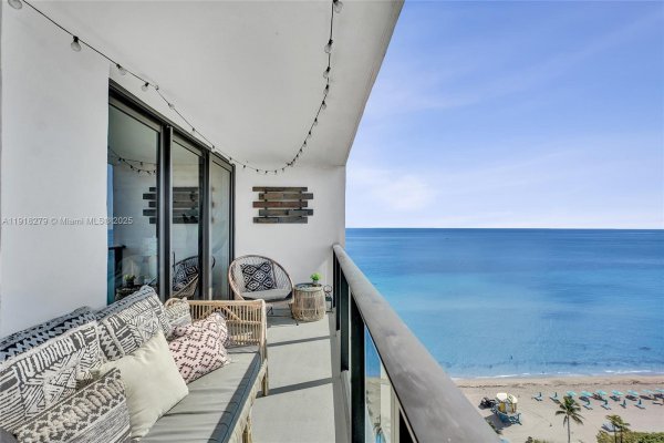 2301 S Ocean Dr #1807 (available Dec 10) Hollywood, FL 33019