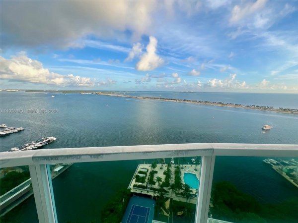 2101 Brickell Ave #2306 Miami, FL 33129