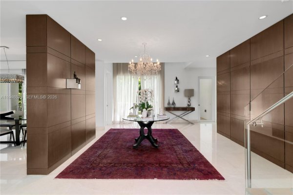 755 Allendale Rd Key Biscayne, FL 33149