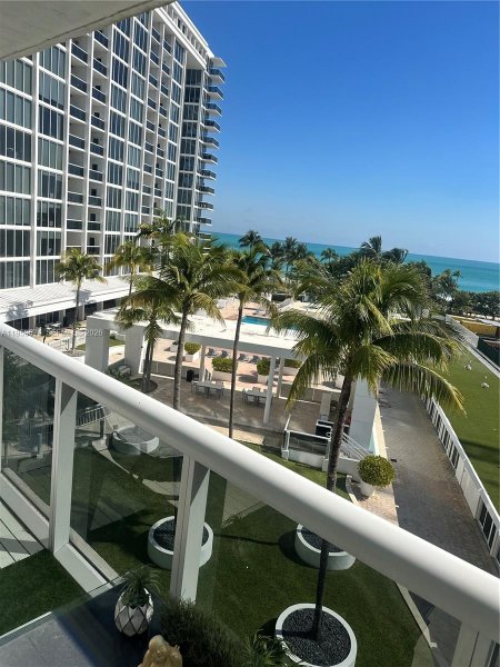 10275 Collins Ave #420 Bal Harbour, FL 33154
