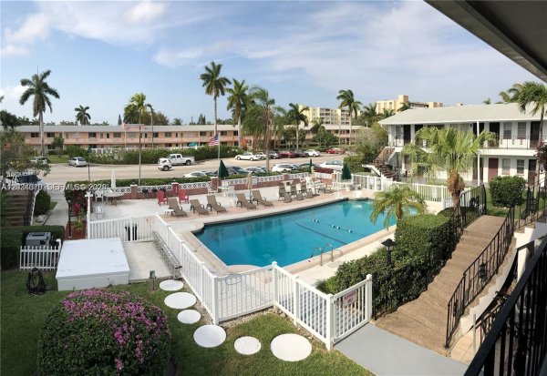 1150 Atlantic Shores Blvd #601 Hallandale Beach, FL 33009