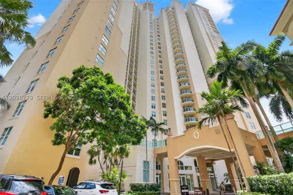 3330 NE 190th St #1611 Aventura, FL 33180