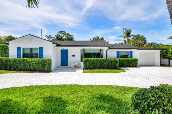 320 Linda West Palm Beach, FL 33405