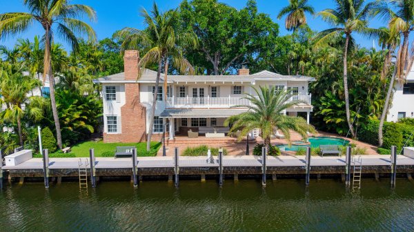 609 Coral Fort Lauderdale, FL 33301
