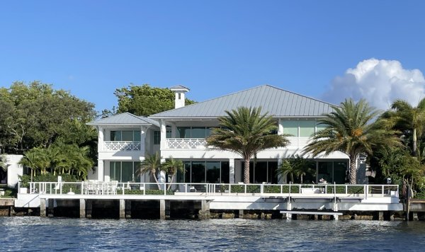 1900 Intracoastal Fort Lauderdale, FL 33305