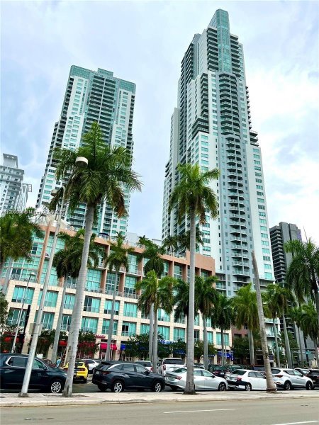 244 Biscayne Blvd #348 Miami, FL 33132