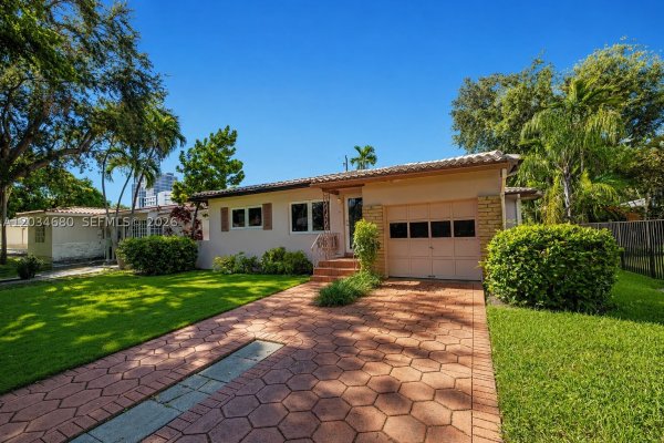 236 Candia Ave Coral Gables, FL 33134